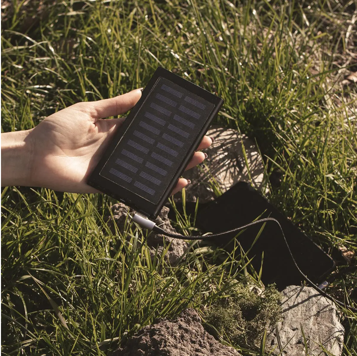 Oway Elio Power bank ad energia solare