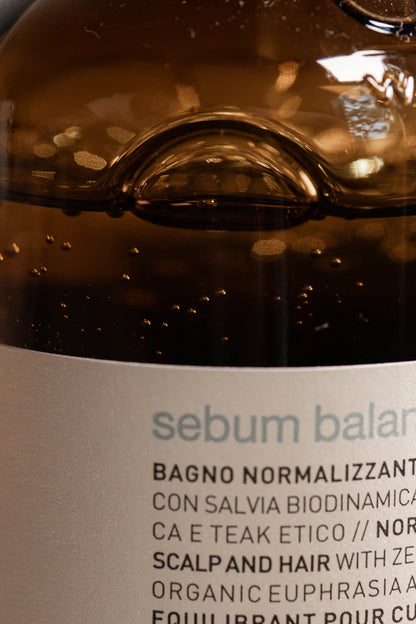 sebum-balance-hair-bath 240ml texture